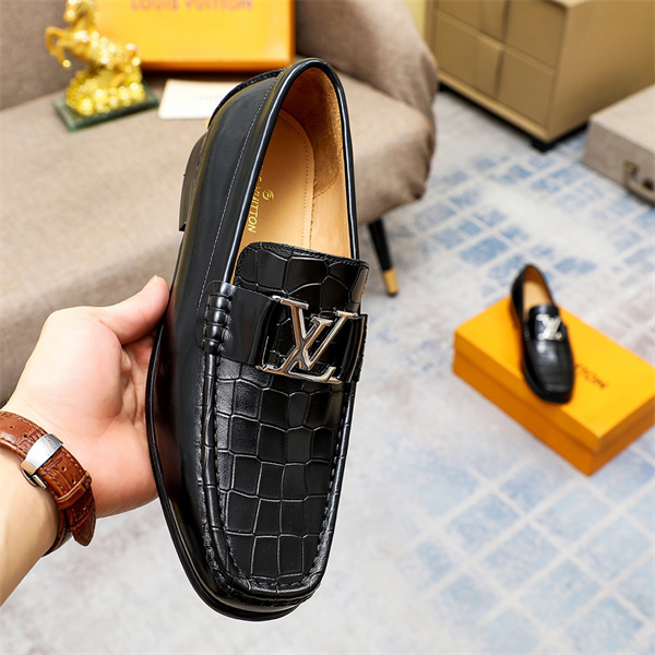 Lv Loafer 013