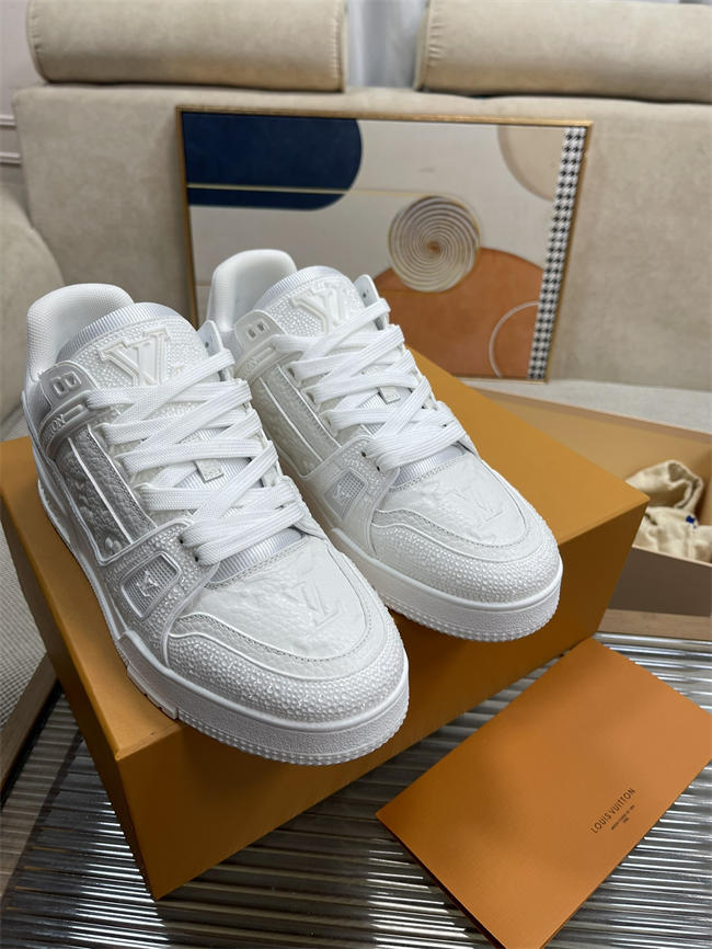 Lv Trainer Sneaker 5