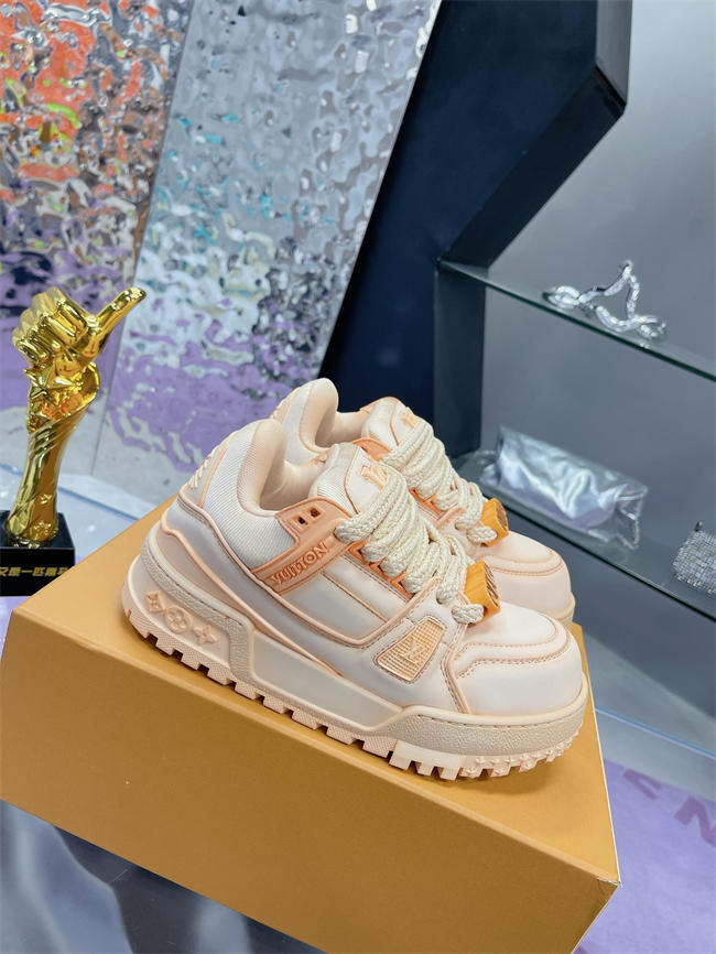 LV Trainer Maxi Sneaker
