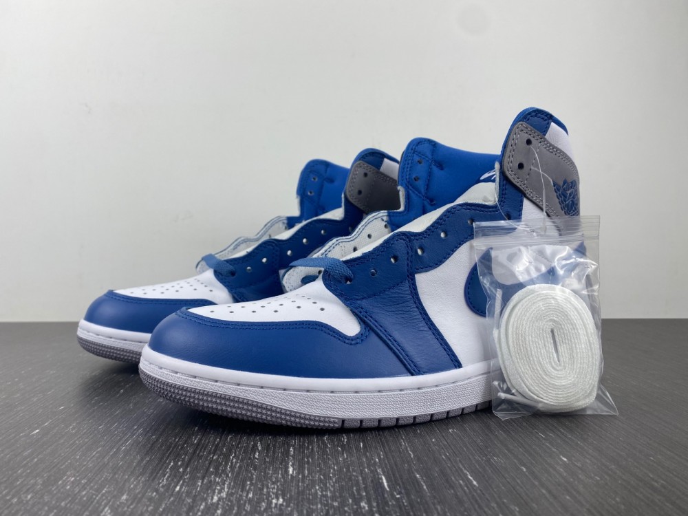 Jordan 1 High OG True Blue DZ5485-410