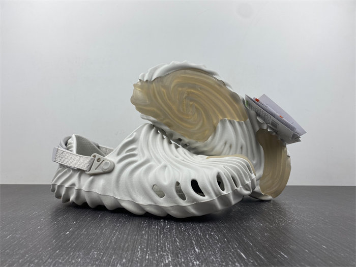 Cr*0*s pollex clog by salehe bembury stratus 207393-100