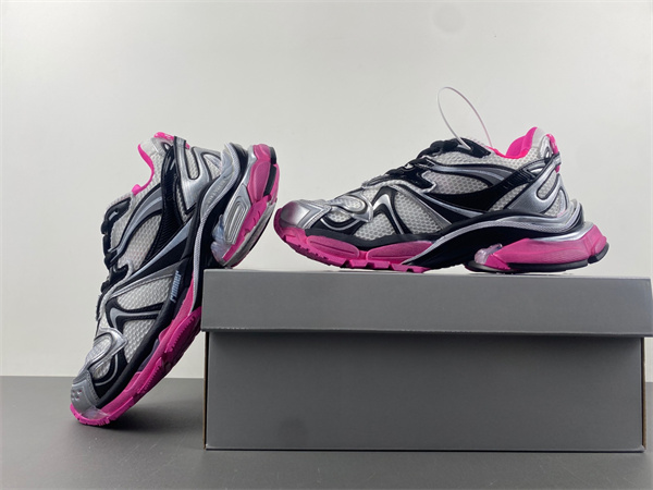 779066-w3rbxp-5418  Ba*len*cia*ga