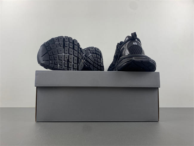 Ba*len*cia*ga phantom sneaker 734731 w3xl1 1000i8