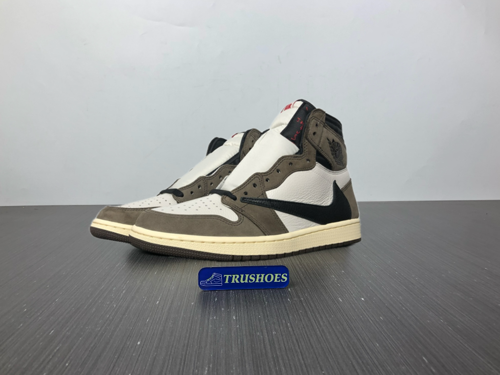 Jordan 1 Retro High OG SPTravis Scott Mocha CD4487-100