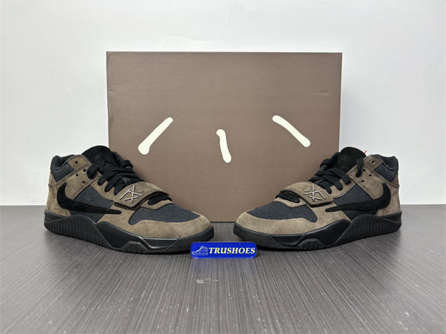 Travis Scott x Cut The Che 1  FZ8117-204