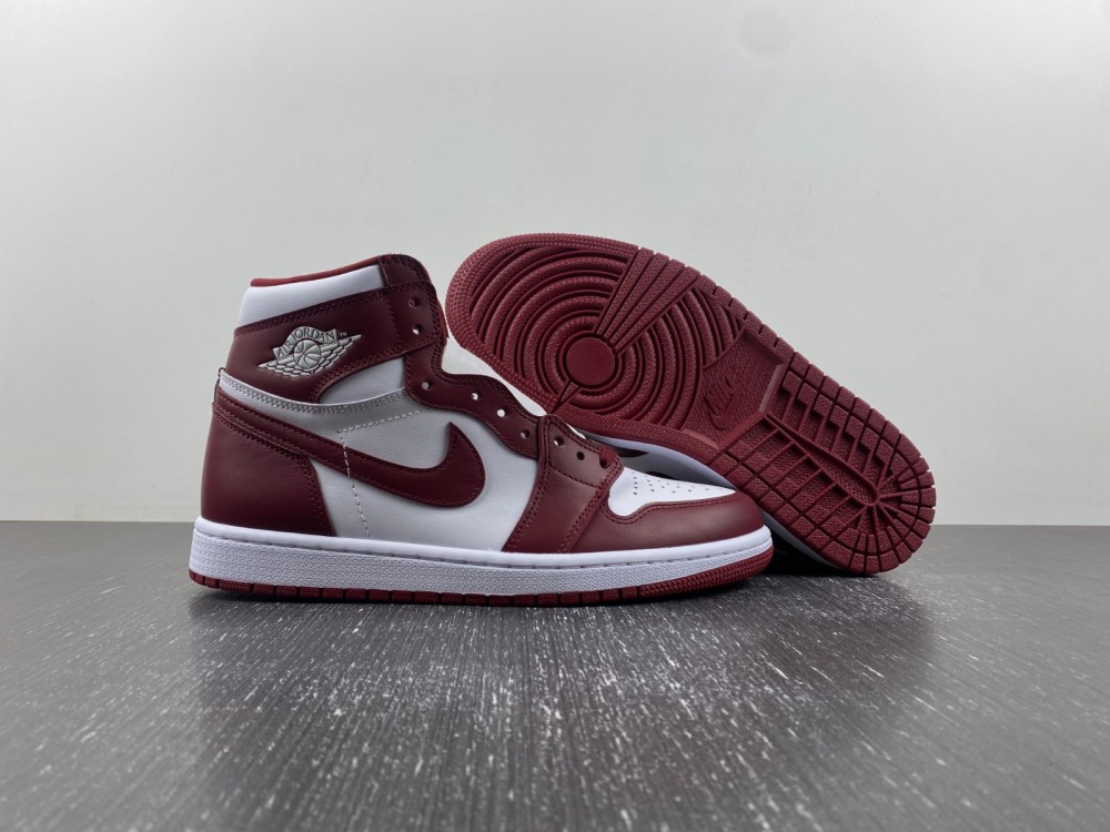 Air Jordan 1 High OG “Team Red”DZ5485-160