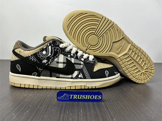 Nike SB Dunk Low Travis Scott CT5053-001