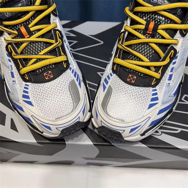 OFF-WHITE Be Right Back