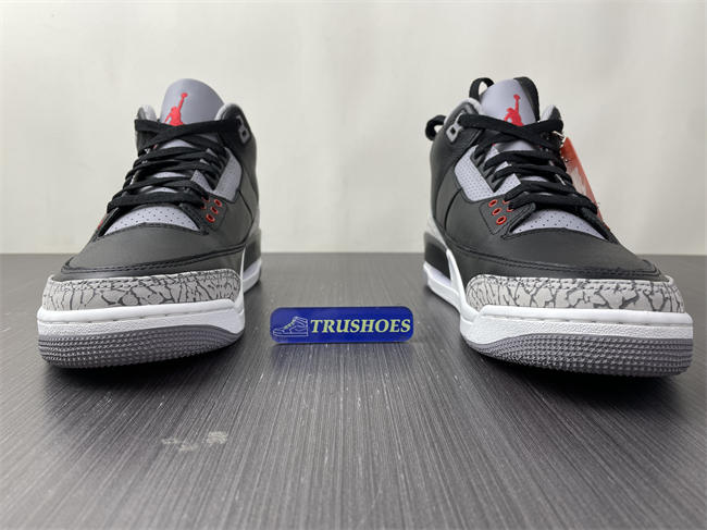 Air Jordan 3 OG “Black Cement” DN3707-010