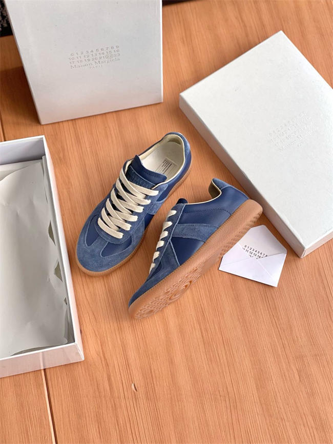 ma*s*n Ma*i*la sneaker