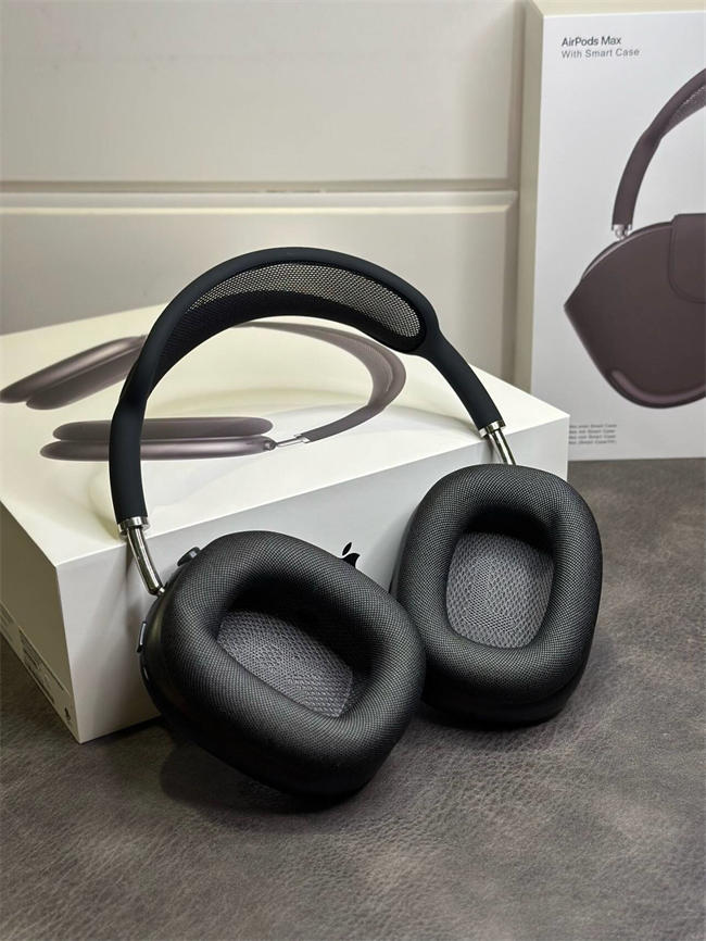 APM Headphone Space Grey