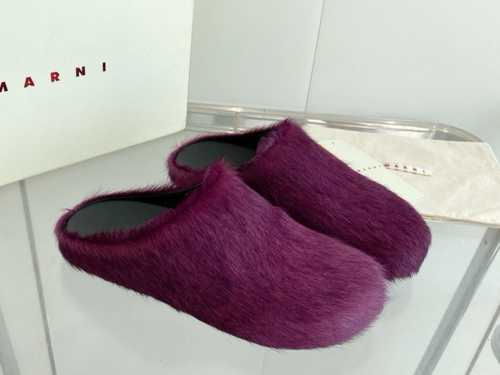 Marni Slipper