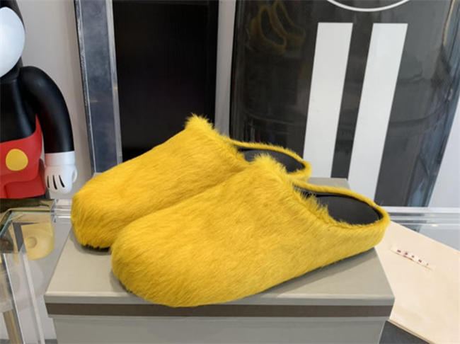 Marni Slipper