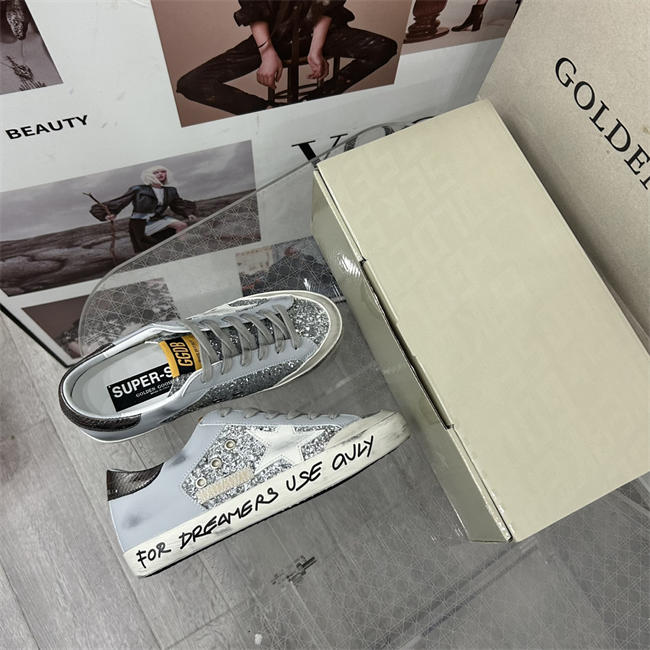 Golden Goose Sneaker
