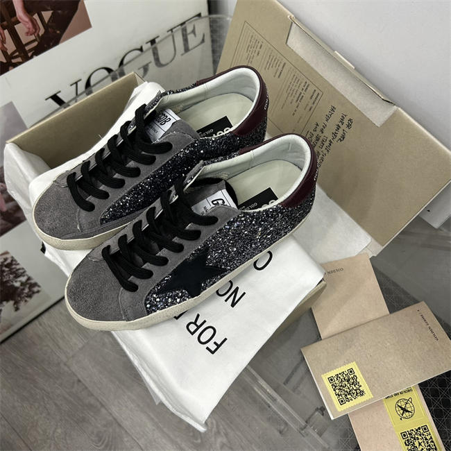 Golden Goose Sneaker