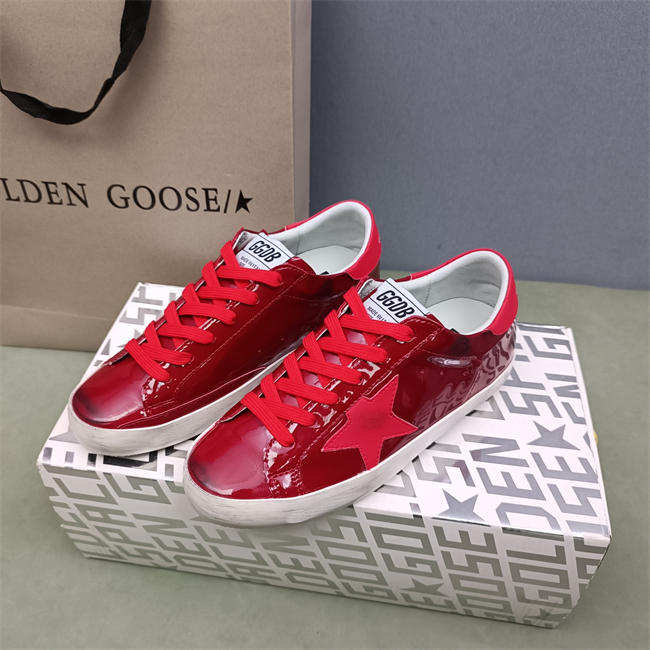 Golden Goose Sneaker