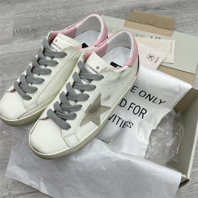 Golden Goose Sneaker
