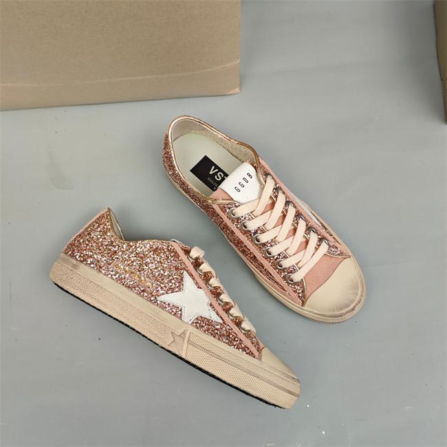 Golden Goose Sneaker