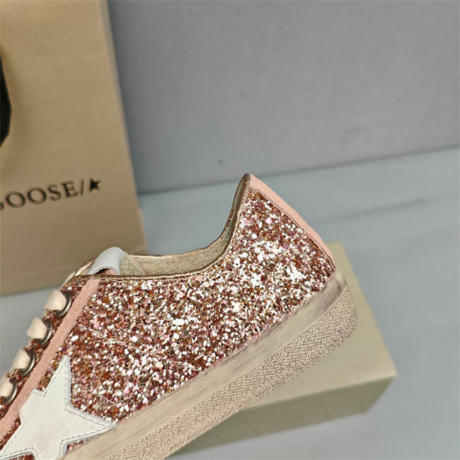 Golden Goose Sneaker