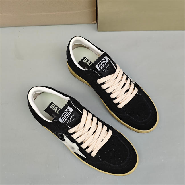 Golden Goose Sneaker