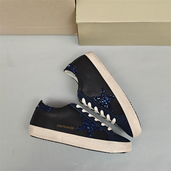 Golden Goose Sneaker