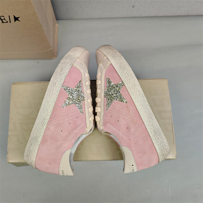 Golden Goose Sneaker