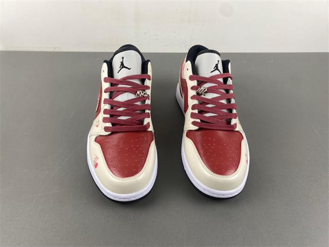 Air Jordan 1 Low 553558-132