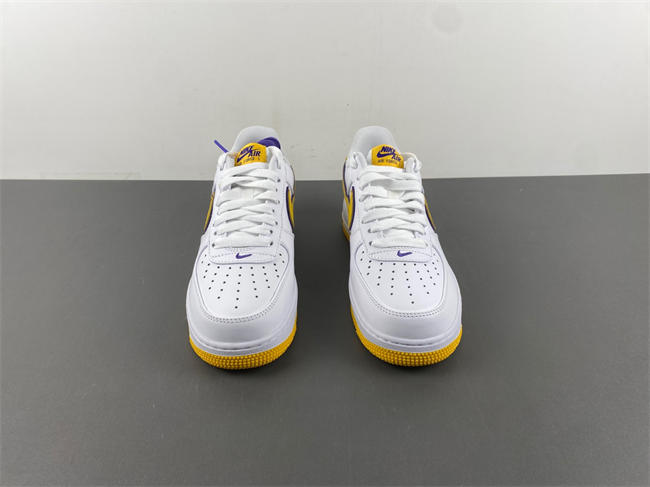 Kobe Bryant x Nike Air Force 1 Low FZ1151-100